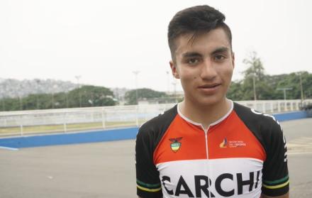 Jhonny Carapaz, nuevo campeón del ciclismo prejuvenil.