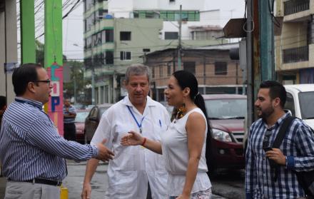 Diana Atamaint, presidenta del CNE, fue recibida por autoridades electorales de El Oro.