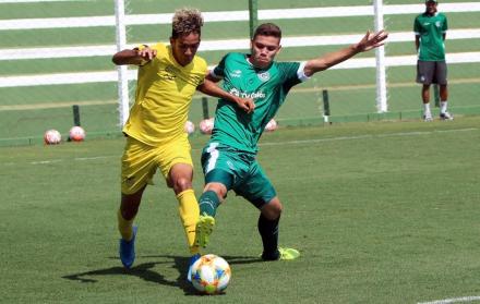 Este jueves la selección empató 2-2 con la sub-20 del Goiás Esporte Clube.