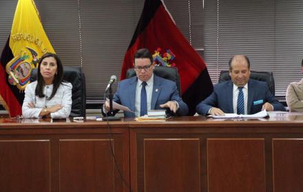 Reinstalación de audiencia de juzgamiento. 