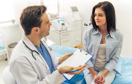 Hay cambios en la forma de abordar el control de la natalidad y en la atención durante el parto.