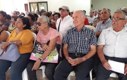 Los docentes jubilados participarán en una huelga de hambre que tendrá lugar en Quito, el próximo miércoles 22 de mayo.