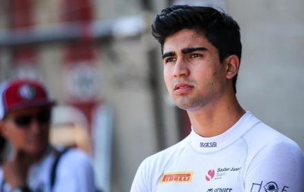 Correa se encuentra en una Unidad de Cuidados Intensivos especializada en lesiones respiratorias.