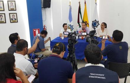 Luis Alfredo Ortiz explicó el avance de las obras realizadas en el terminal pesquero.
