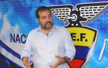 Mazur dijo que la administración va a tomar decisiones que protejan a la selección.