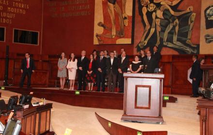En la Asamblea Nacional se posesionó a nueve jueces y el listado de elegibles de la Corte Constitcional.