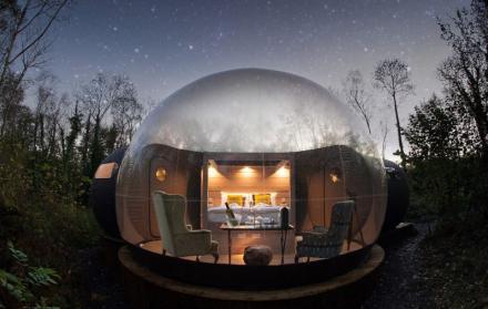 La mayoría de estas habitaciones son infladas a presión, sin hacer el más mínimo ruido y posee un sistema de ventilación que renova el aire de la ‘cabina’.