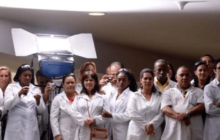 Ecuador y Cuba rompen acuerdos en material de Salud
