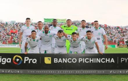 Liga de Portoviejo podría ser sancionado por la LigaPro debido a una mala alineación.