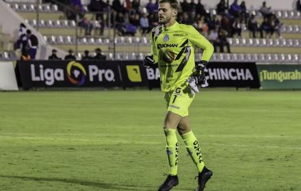 Barcelona busca reforzarse con el arquero de Macará.