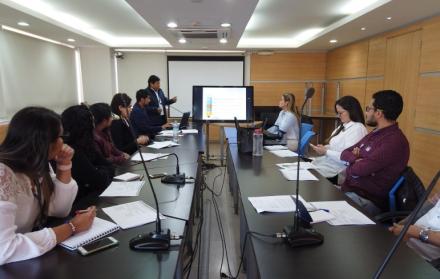 Representantes de las instituciones participaron del encuentro en el Ministerio de Trabajo.