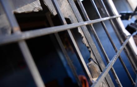 Durante la revuelta, registrada la noche del 2 de septiembre, ambos fueron sacados de la vivienda en la que residían.