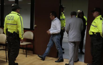 El tribunal consideró ineficaz la acción presentada por la defensa de los acusados.