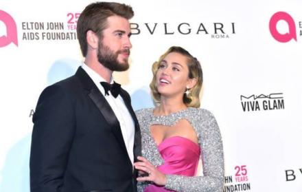 Hemsworth y Cyrus se casaron en octubre de 2018, tras 10 años de haberse conocido.