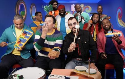 Alegría y música fue el resultado de la presentación de Star en ‘The Tonight Show Starring Jimmy Fallon’.