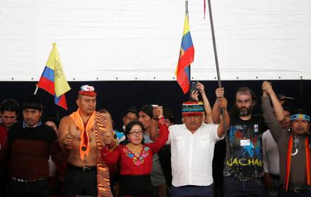 Desde el Ágora de la Casa de la Cultura, el presidente de la Conaie, Jaime Vargas, agradeció el apoyo a “la lucha” del movimiento indígena.