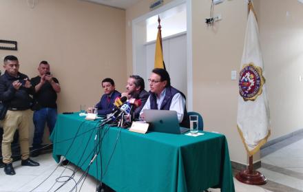 Fernando Villavicencio, uno de los autores del reportaje sobre la supuesta red de corrupción, dijo que una constructora pagó por los spots de campaña del expresidente.