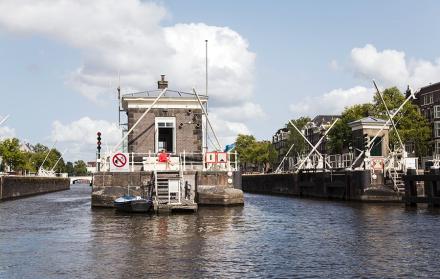 Las cabinas eran usadas para controlar el tránsito fluvial.