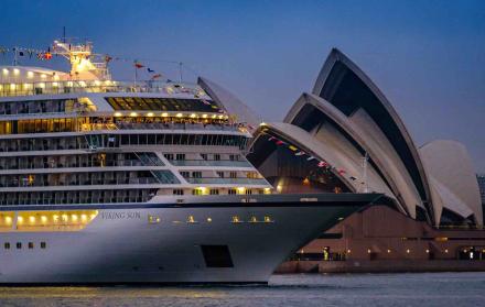El crucero pesa 47.800 toneladas y cuenta con capacidad para 930 pasajeros.
