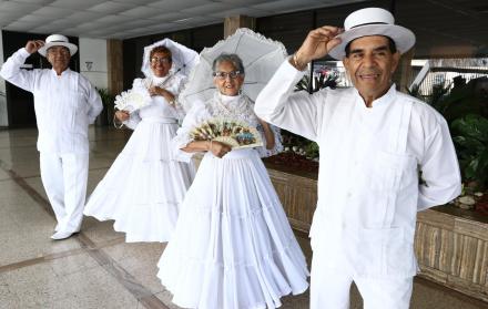 Adultos mayores pertenecientes a grupos folclóricos estarán en el festival Raíces.