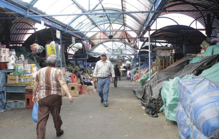 Autoridades evaluarán la seguridad de los mercados que permanezcan abiertos.