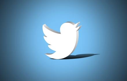El acuerdo señala que el logo de Twitter acompañará al conjunto millonario en “diferentes acciones”.