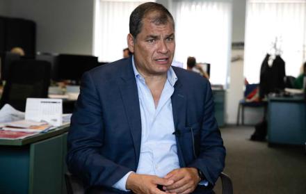 Actualmente, Correa cuenta con una cantidad considerable de seguidores en Twitter, donde supera los tres millones.