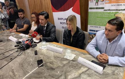 Representantes de las organizaciones afectadas ofrecieron una rueda de prensa para señalar las medidas que se tomarán.