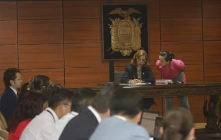 La juezca Camacho resolvió este miércoles el pedido del exfuncionario Mera sobre la revisión de las medidas cautelares que pesan en su contra.