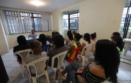 Hecho. Según la ministra de Salud, el nuevo centro público de Guayaquil atenderá también a las mujeres.