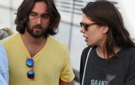 La pareja suspendió la luna de miel