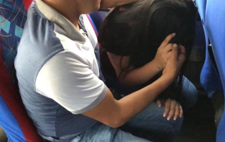 (Recreación) La policía logró interceptar al sospechoso y ahora está detenido.