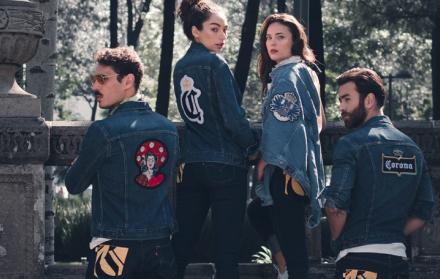 Tres piezas icónicas de Levi’s fueron la inspiración de este coleccionable vestuario.