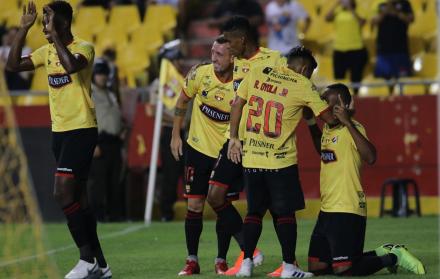 Barcelona consiguió el pase a la final, la noche del miércoles 19, tras vencer 2-1 a Emelec.