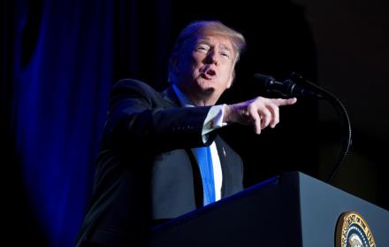  El presidente de EE.UU., Donald Trump, pronuncia un discurso en la Conferencia Conjunta de la Asociación de Sheriffs de los Condados Mayores y Jefes de Grandes Ciudades el 13 de febrero de 2019. 