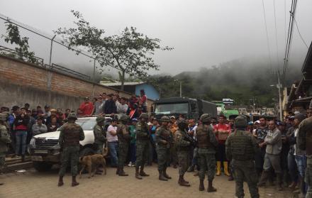 Brigada Patria realiza operativos de control en el sector de la Y de Cristal, Imbabura.