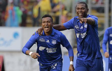 Imagen referencial. Guerrero de Emelec celebró el gol ante Aucas.