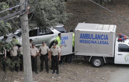 Al sitio llegó personal de Criminalística y de la Dirección Nacional de Delitos Contra la Vida y Muertes Violentas.
