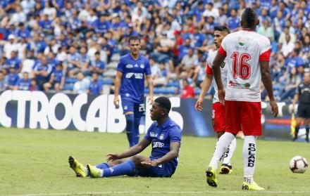 Expectativa. Gabriel Cortez fue la figura de Emelec en la Explosión Azul, sin embargo no ha repetido esa actuación en lo que va de la LigaPro.