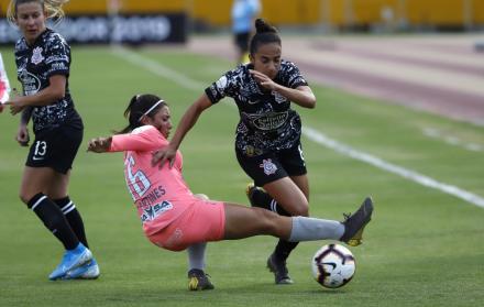 En la próxima fecha, prevista para el jueves 17 de octubre, Ñañas enfrentará al Libertad Limpeño mientras que Corinthians medirá al América de Cali.