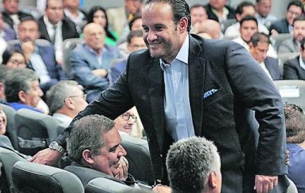 Egas aprovechó para negar supuestos acercamiento con el técnico Santiago Escobar.