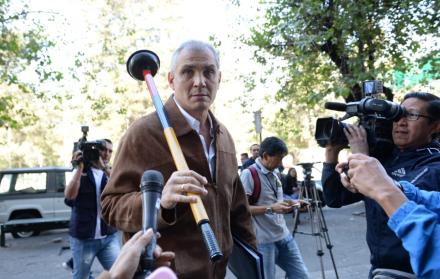 Fabricio Correa, a su llegada a la Fiscalía, la mañana de este 7 de junio.