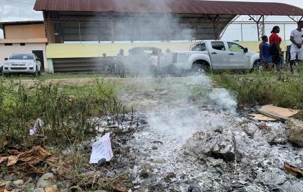 Los incidentes se dieron debido al ingreso de personas que no pertenecerían al sector a ejercer su derecho al voto. 