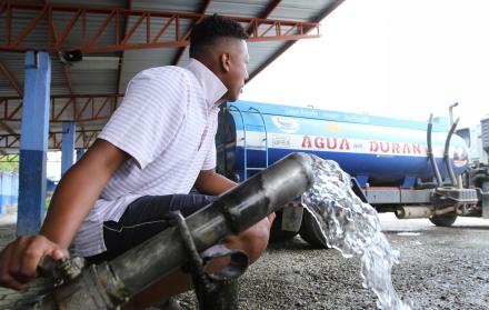 Según datos de la asociación existen 80 tanqueros formales.