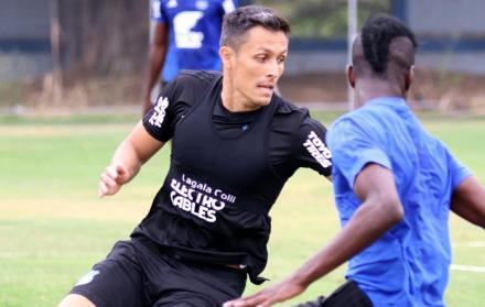 Marcos Mondaini no sumo minutos con Emelec desde el 15 de abril.