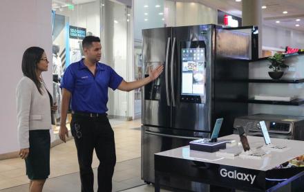 En el espacio Connected Living los visitantes podrán interactuar con un nuevo QLED TV 8K, la lavadora Q-rator, una refrigeradora Family Hub y smartphones.