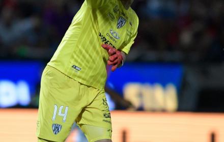 Jorge Pinos durante el encuentro ante Colón, en el que Independiente del Valle se consagró campeón sudamericano, la semana pasada.