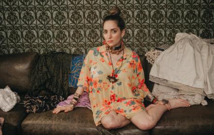 La cantante será madre de una niña, a quien llamará Emma.