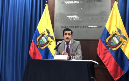 Richard Martínez, titular del Ministerio de Economía y Finanzas, se refirió este martes a la emisión de bonos efectuada el lunes.