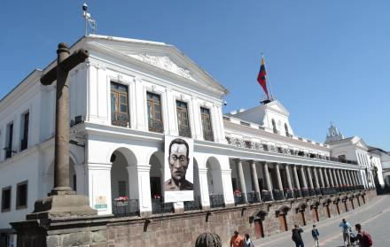 Referencial. El pago de servicios básicos en la Presidencia de la República ascienden al millón de dólares.